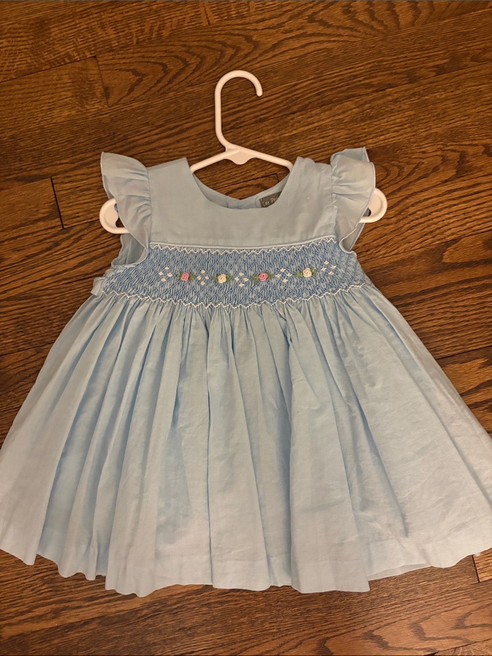 Le petite soliels Light Blue Smocked roses Flutter-Sleeve Kids Dress sz 18 mos